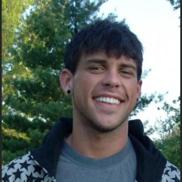 Meet your Posher, Dave - Picture 1 of 1